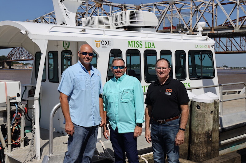 油彩画 Twin Moorings Duvall Malibu Twin Panel Bed | 400-TPBED | AFW.com